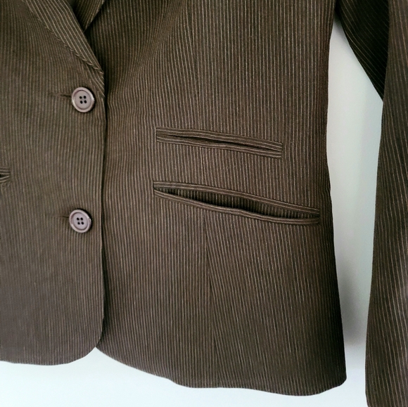 Rk Two-Button Striped Blazer Size 2 - Picture 4 of 12